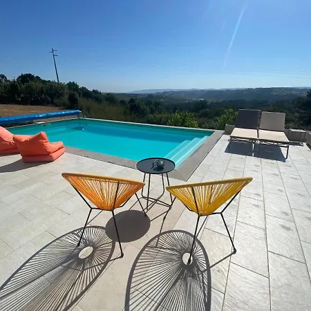 Villa White Lagoon, 6 Guests, 2 Bathrooms, Heated Private Pool, Amazing View, Ac, Fully Equiped ! Alfeizerão